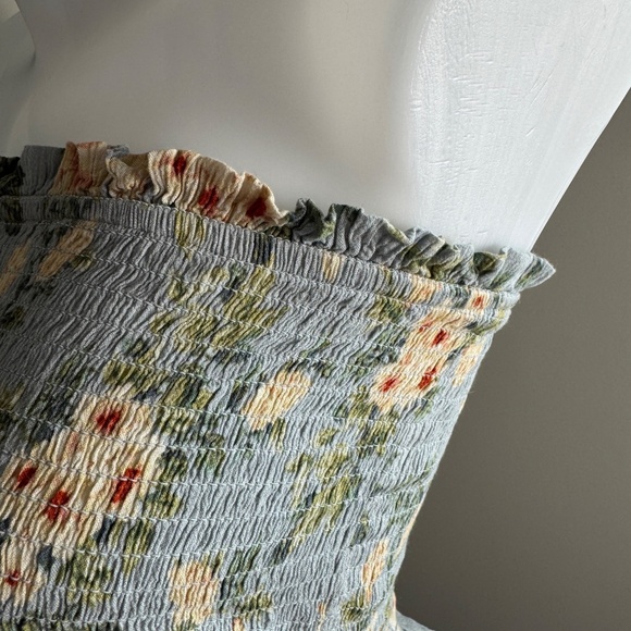 American Eagle Smocked Tube Top Ruffle Hem Blue Floral Medium Festival Y2K - Picture 5 of 14